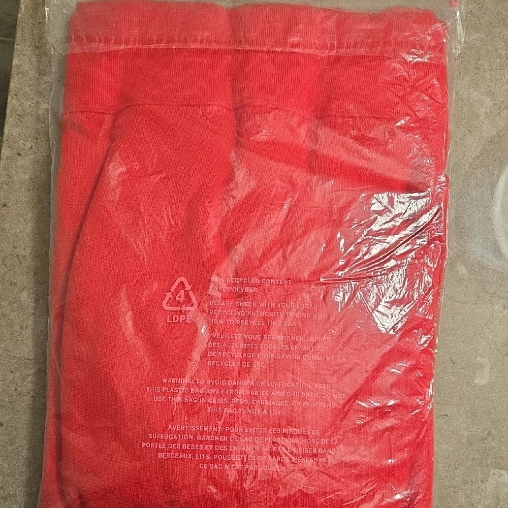Victoria's Secret Red Sweater - Picture 2 of 2